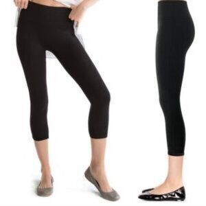 Spanx Black The Perfect Pants Capri Length Size Large